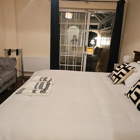 Town A * ליסטוול