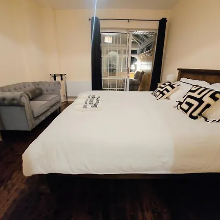 Town A מלון דירות