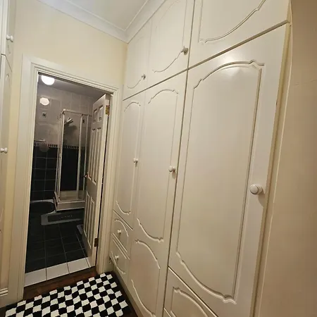 Hotel apartamentowy Town