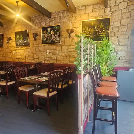 Hotel apartamentowy Town Listowel